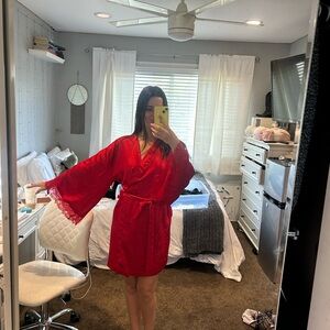 Elegant Red Women's Robe